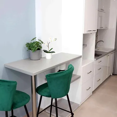 Apartment Phaedrus Living Harbour Bliss Studio